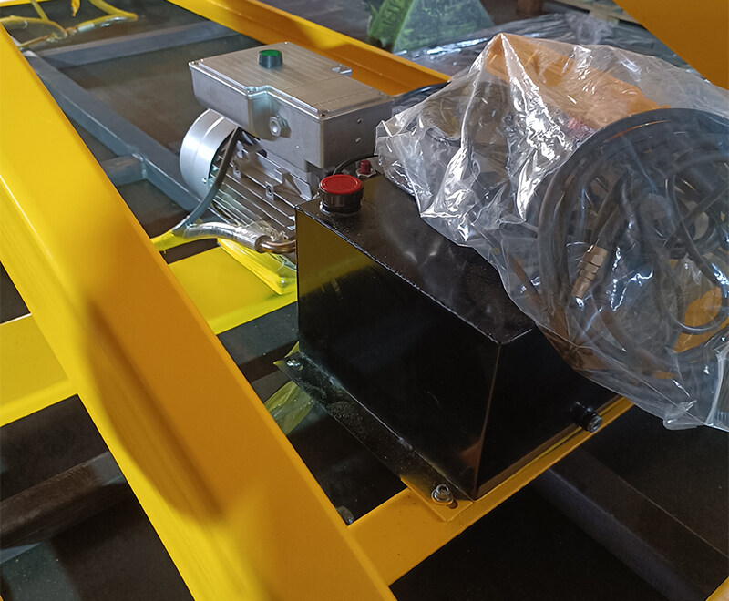 Lift welding table